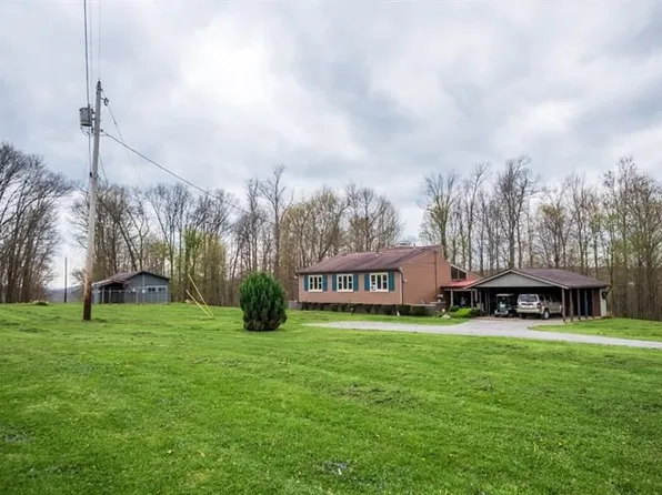 1568 Pulaski Mercer Rd, Mercer, PA 16137
