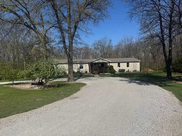 26417 205th St, Keosauqua, IA 52565