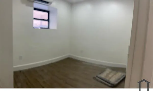 1902 Marmion Ave #4A — Photo 1