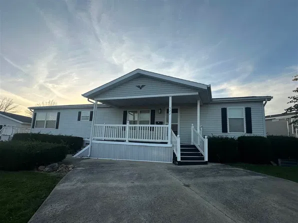 522 Jordan Dr, Anamosa, IA 52205