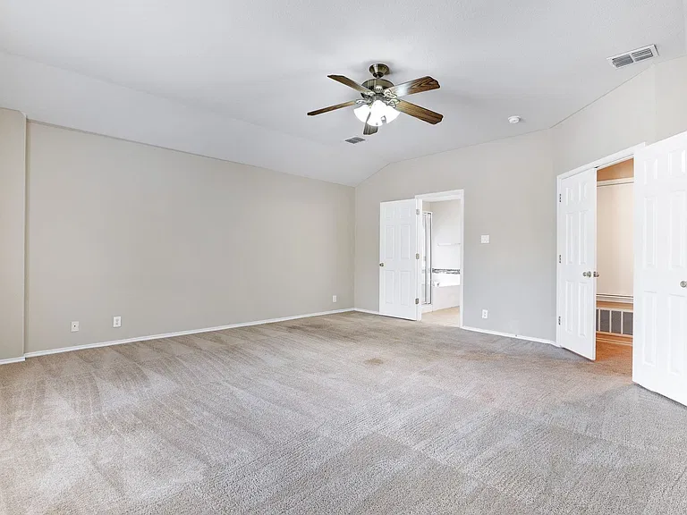 9610 Discovery Dr — Photo 20