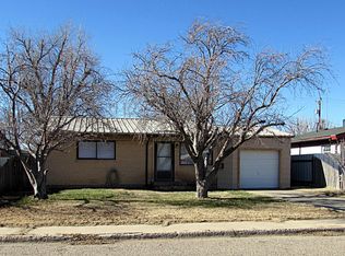 403 N Meredith Ave, Dumas, TX 79029