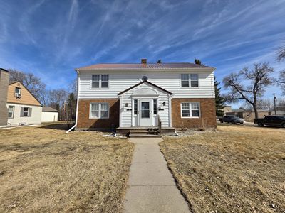 1423 S 1st St, Aberdeen, SD, 57401