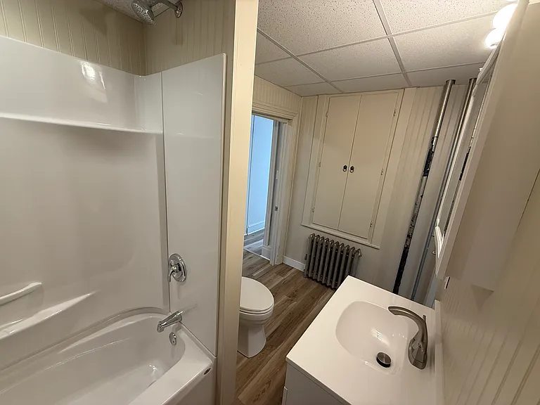 5 N 4th St #11 — Photo 11
