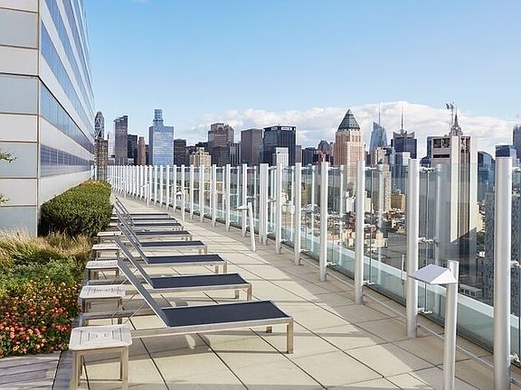 4th image of 601 W 57th St APT 8E