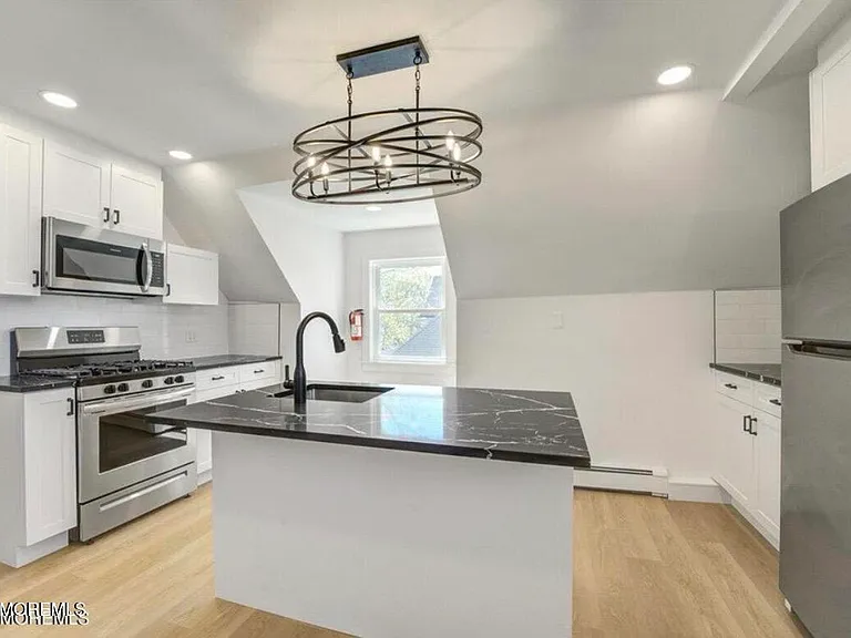 295 Westwood Ave #4 — Photo 2