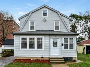 71 Ferncrest Ave, Cranston, RI 02905