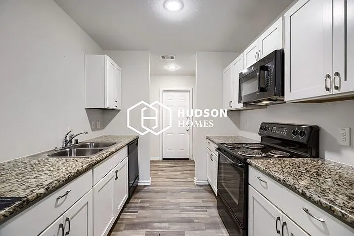 4717 Owenwood Ave — Photo 4