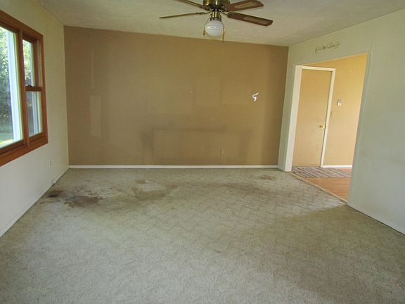 4th image of 1617 7th Ave