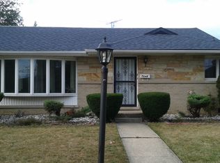 7248 W Lill St, Niles, IL 60714