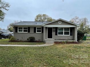 2809 Albany Ln, Charlotte, NC 28205