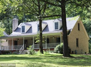 7001 Olinger Rd, Marshall, VA 20115