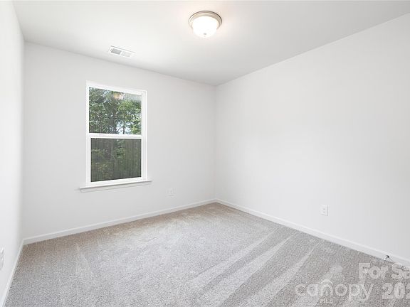 3rd image of 5514 Anderson Rd
