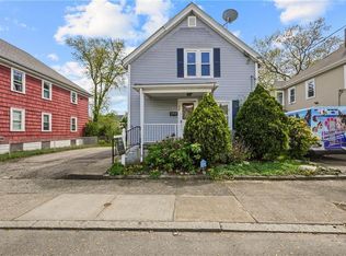 157 Chaplin St, Pawtucket, RI 02861