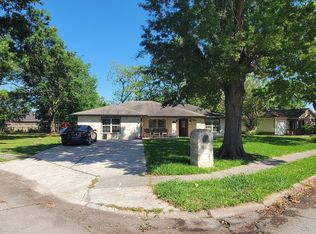 1209 Dogwood Dr, Pasadena, TX 77506