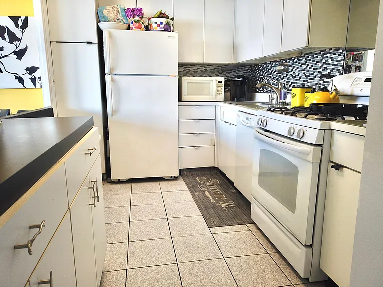 2800 N Lake Shore Dr #2515 — Photo 10