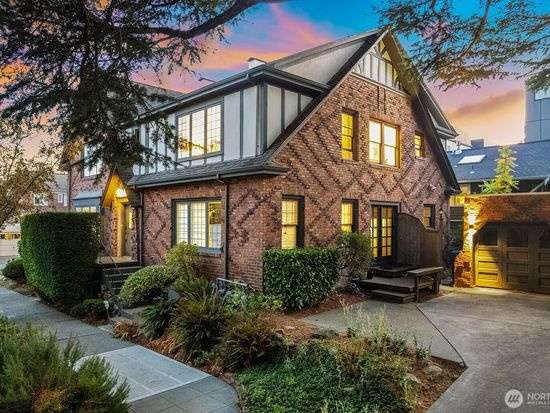 4903 Linden Avenue N #3, Seattle, WA 98103