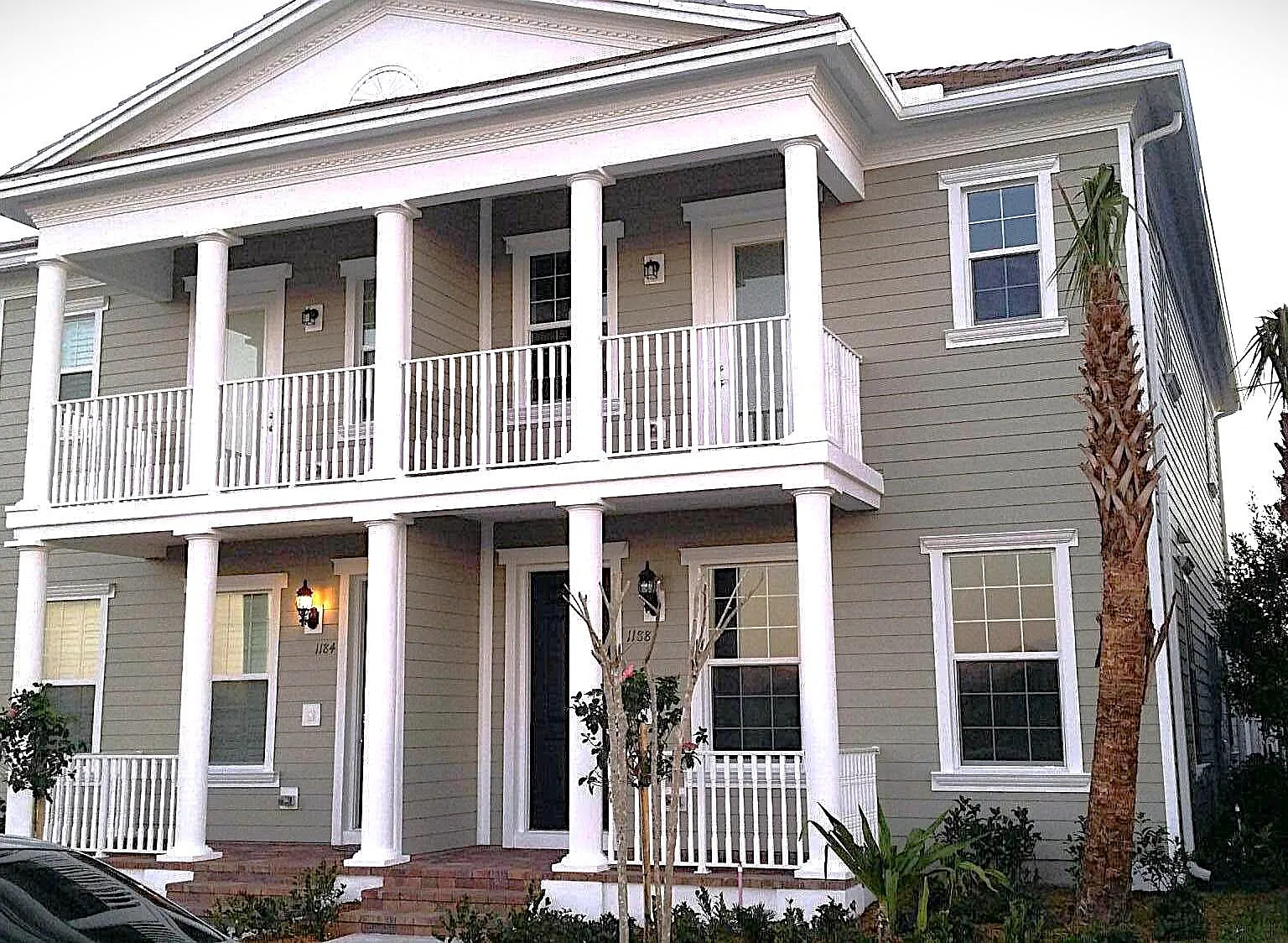 3 bed, 2.5 bath, 1890 sqft, $4,250 — Photo 1