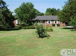 5373 Blackman Rd, Murfreesboro, TN 37129