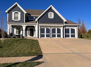 3316 NE 92nd St, Kansas City, MO 64156