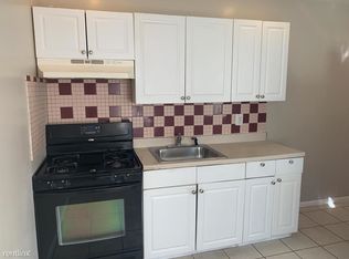 700 N Belnord Ave, Baltimore, MD 21205