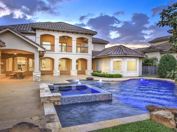 147 Manor Lake Estates Dr, Spring, TX 77379