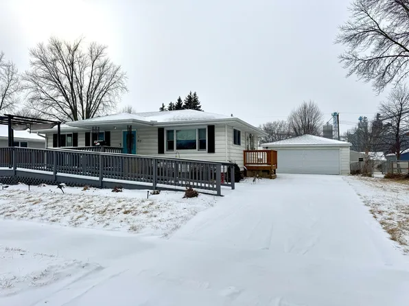 417 4th Ave SE, Stewartville, MN 55976