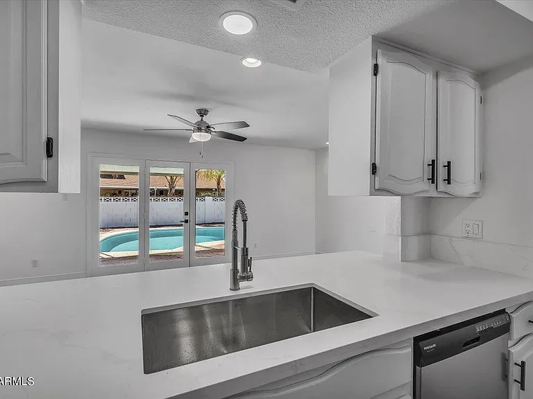 8207 E Montebello Ave — Photo 4