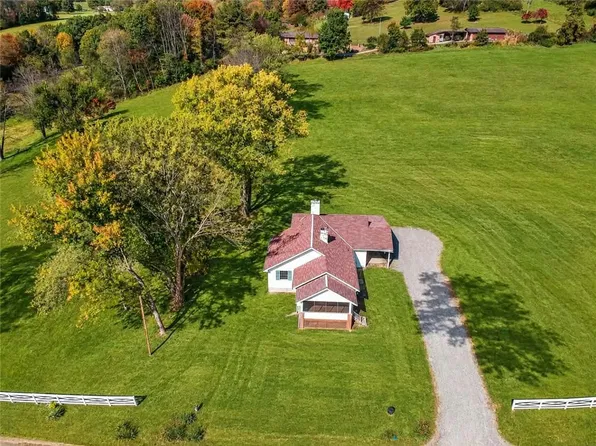 423 Little Creek Rd, Harmony, PA 16037