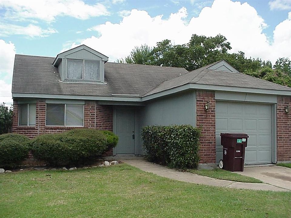 1st image of 7403 Wovenwood Ln