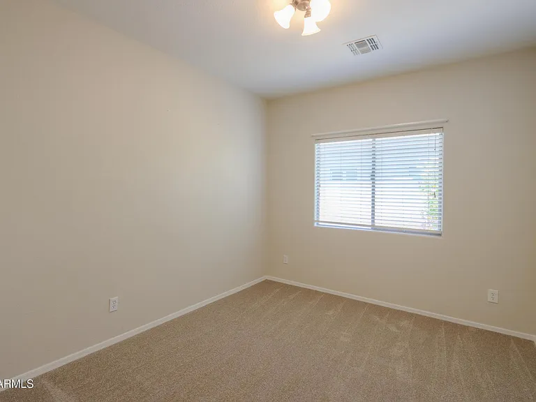 44092 W Stonecreek Rd — Photo 25