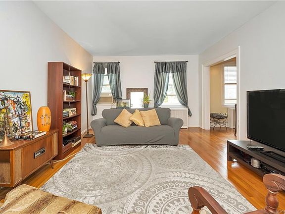 5th image of 445 Gramatan Ave APT Gc1