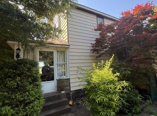 618 Newport Rd, Bristol, PA 19007