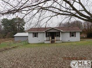 70 Tunstill Loop Rd, Fayetteville, TN 37334