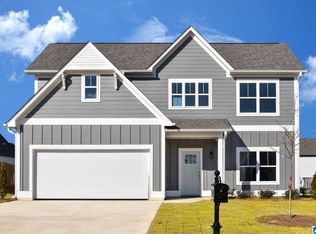 569 Avondale Ln, Pell City, AL 35135