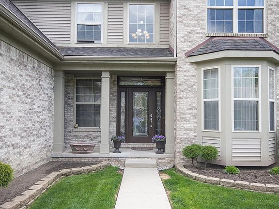 3rd image of 25843 Cove Creek Dr
