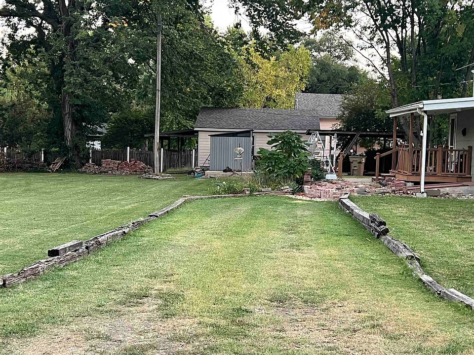 2nd image of 510 N Olive St
