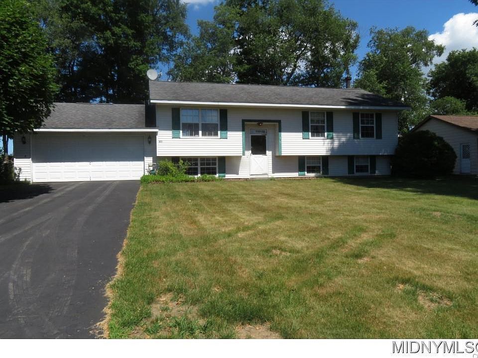 2nd image of 7988 Northwood Dr
