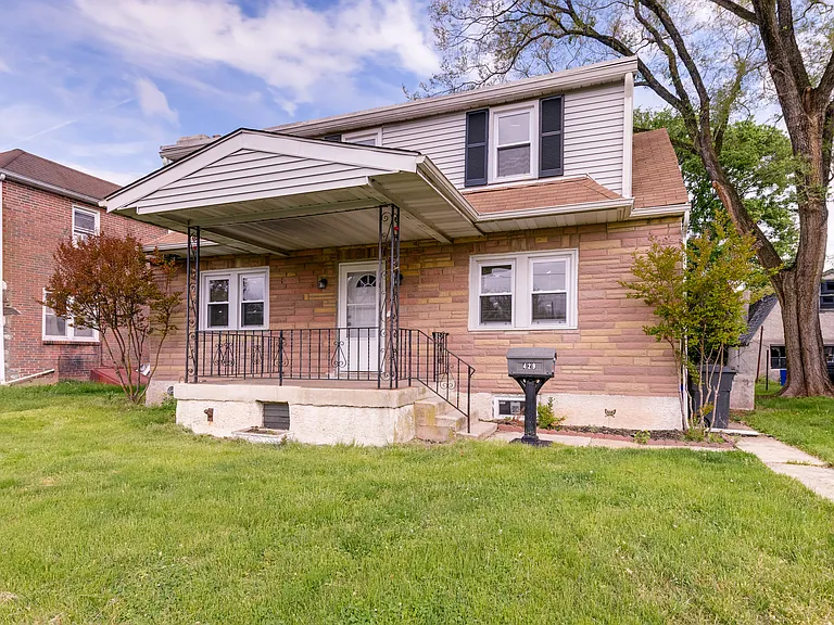 429 Manor Ave — Photo 24