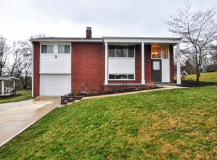 63 Blair Rd, Eighty Four, PA 15330