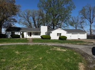 711 S Main St, Henderson, KY 42420