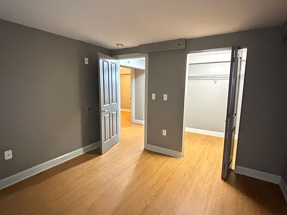 5th image of 30 Tamarack St #104