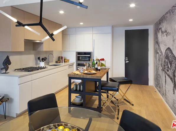 877 S Francisco St #1608, Los Angeles, CA 90017