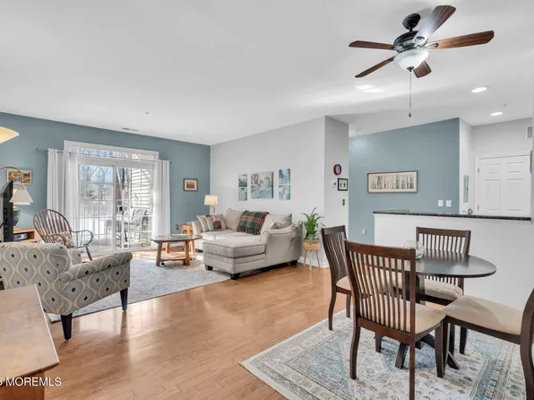 515 Sophee Lane #1000, Lakewood, NJ 08701