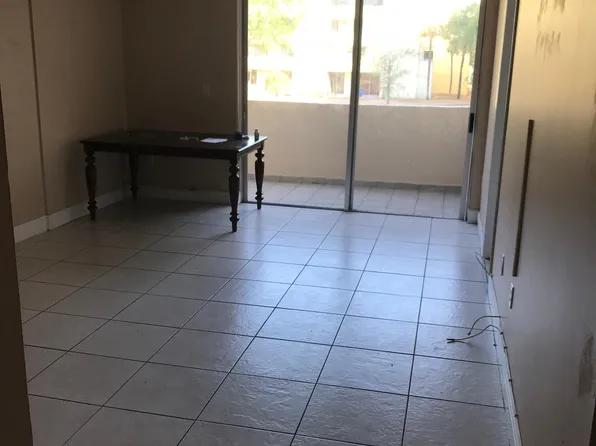 10000 NW 80th Ct APT 2227, Hialeah Gardens, FL 33016