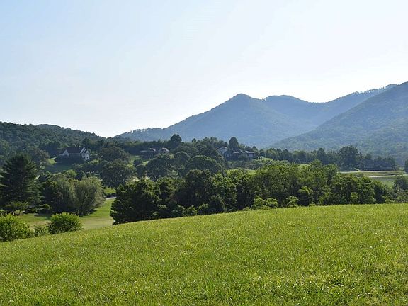 3rd image of LOT-125A Mountain Harbour Dr