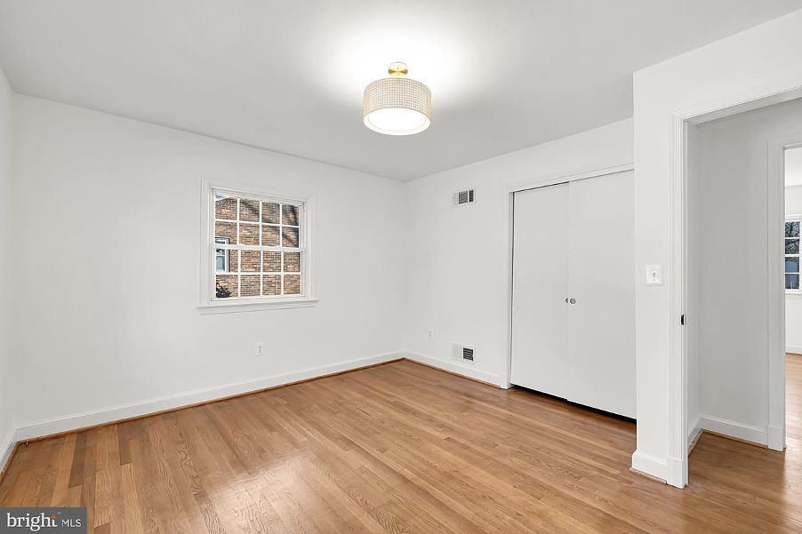 1st image of 6409 Forest Rd #A