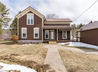 3332 Pearl St, Pt Leyden, NY 13433