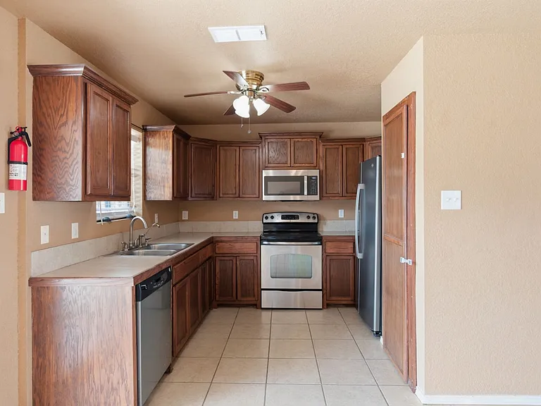 344 Vista Hermosa — Photo 10