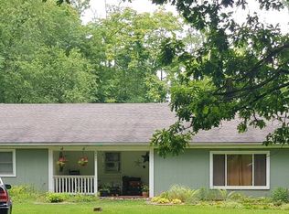 4221 Cedar Lake Rd, Chelsea, MI 48118